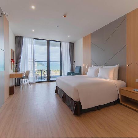 Aquamarine Beachfront Resort & Spa 金兰市 外观 照片